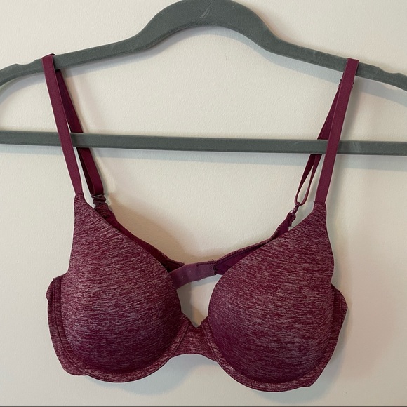 Victoria's Secret Other - Victoria’s Secret Uplift Semi Demi Bra